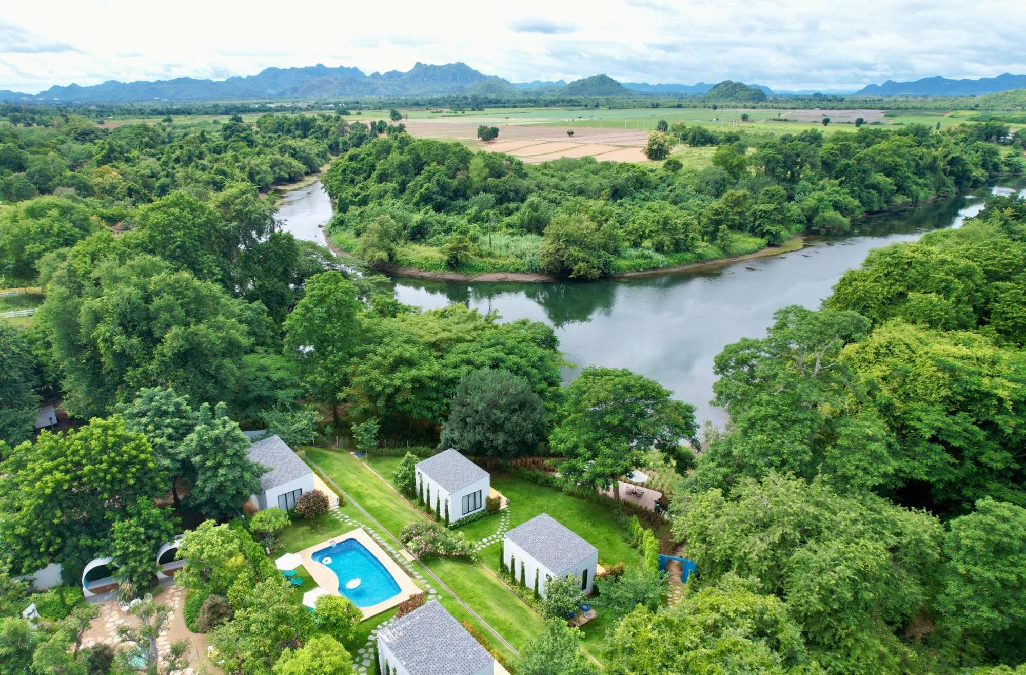 Rakmak Kan Resort & Cafe كانتْشانابوري المظهر الخارجي الصورة